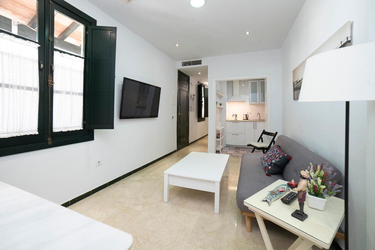 Alohamundi Lumbreras II Appartement Sevilla Buitenkant foto